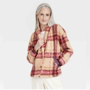 Women’s fleece plaid pink and purple jacket